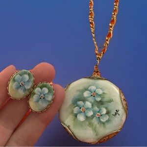 Vintage Floral Pendant and Earring Set